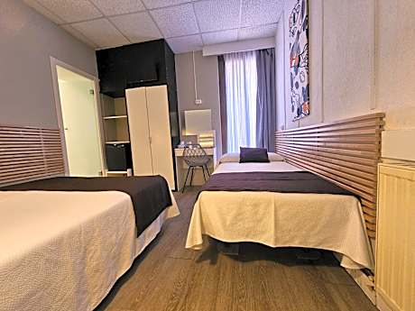 Double Room with Private Bathroom