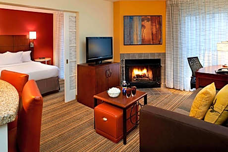 One Bedroom Suite Queen