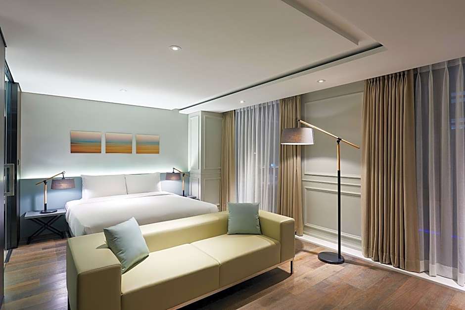 Photo 1 of 5 of Diplomatic Suite