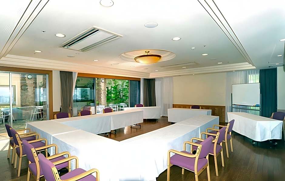 Kochi Pacific Hotel