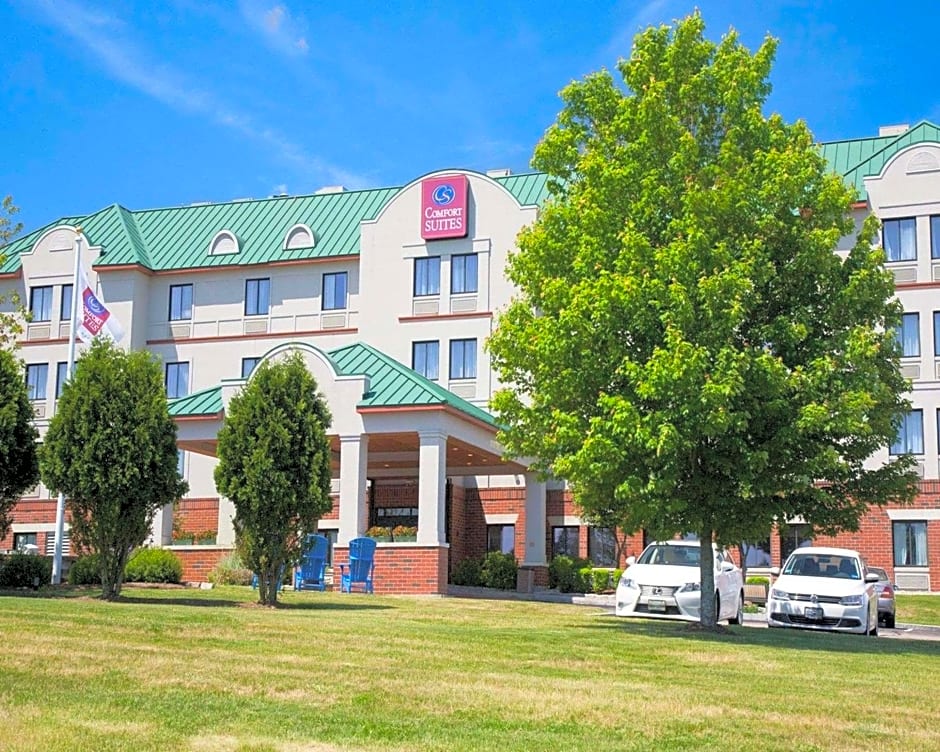 Comfort Suites West Warwick