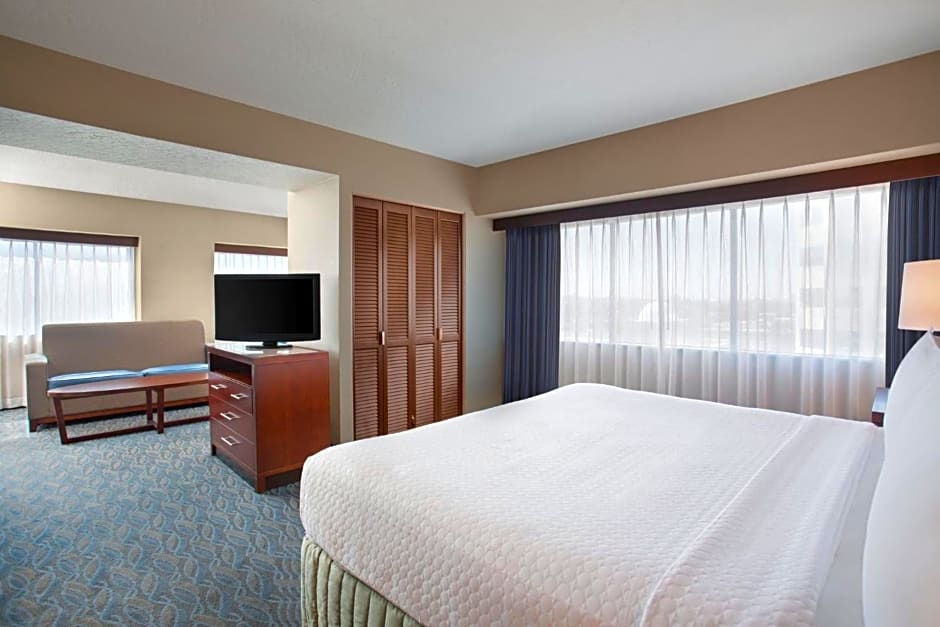 Crowne Plaza Los Angeles Harbor Hotel By IHG