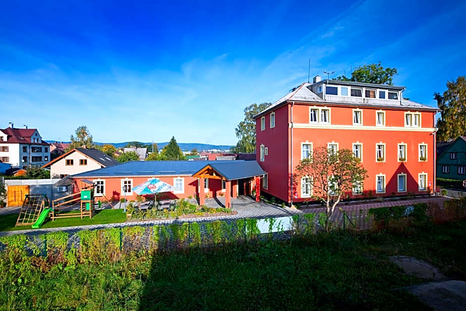 Pytloun Wellness Travel Hotel