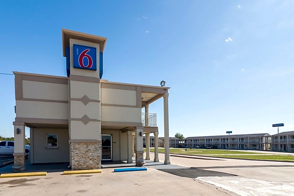 Motel 6-Wichita Falls, TX - North