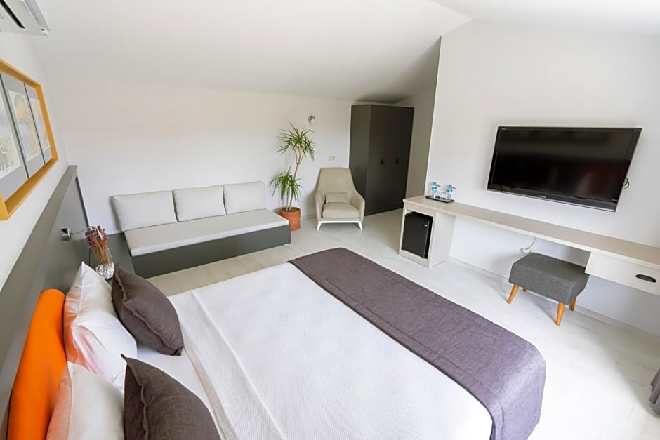 WEST HOUSE EXCLUSIVE HOTEL