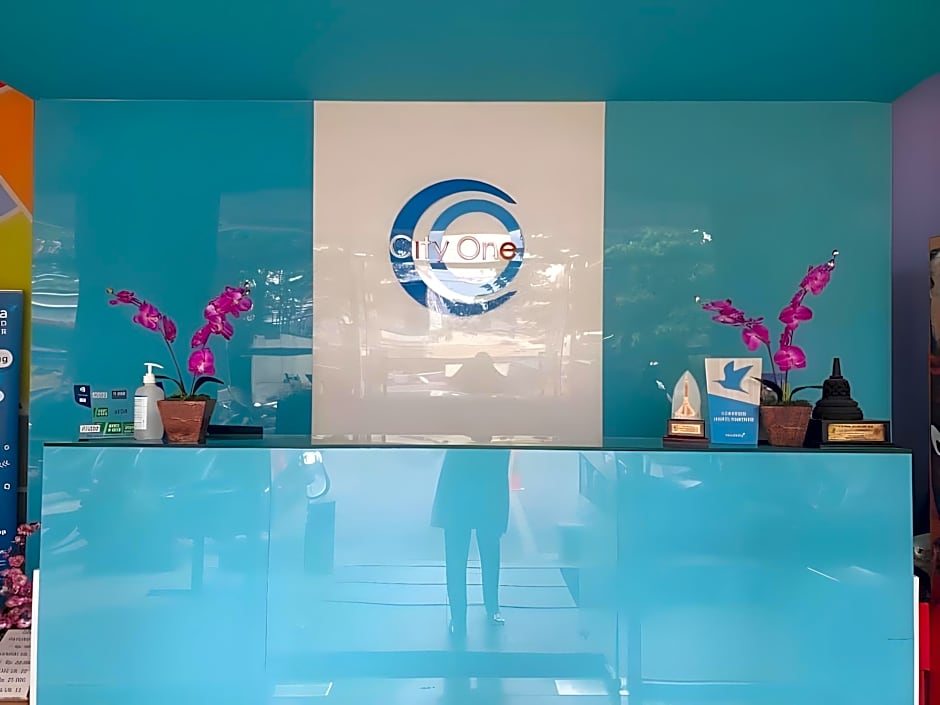 EXPANDER HOTEL Semarang (Formerly CityOne)