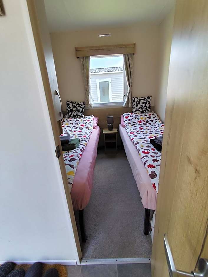 STATIC CARAVAN HOTEL in EDINBURGH