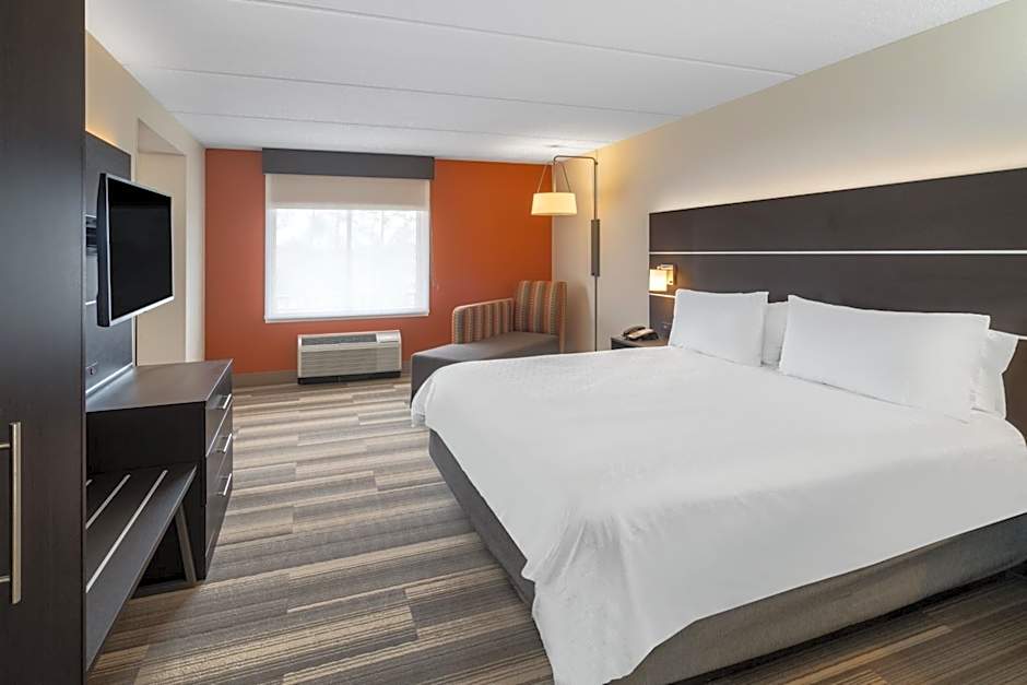 Holiday Inn Express Hotel & Suites Bluffton at Hilton Head Area By IHG