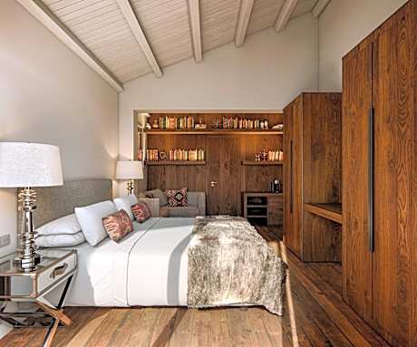 Maribel Premium Room