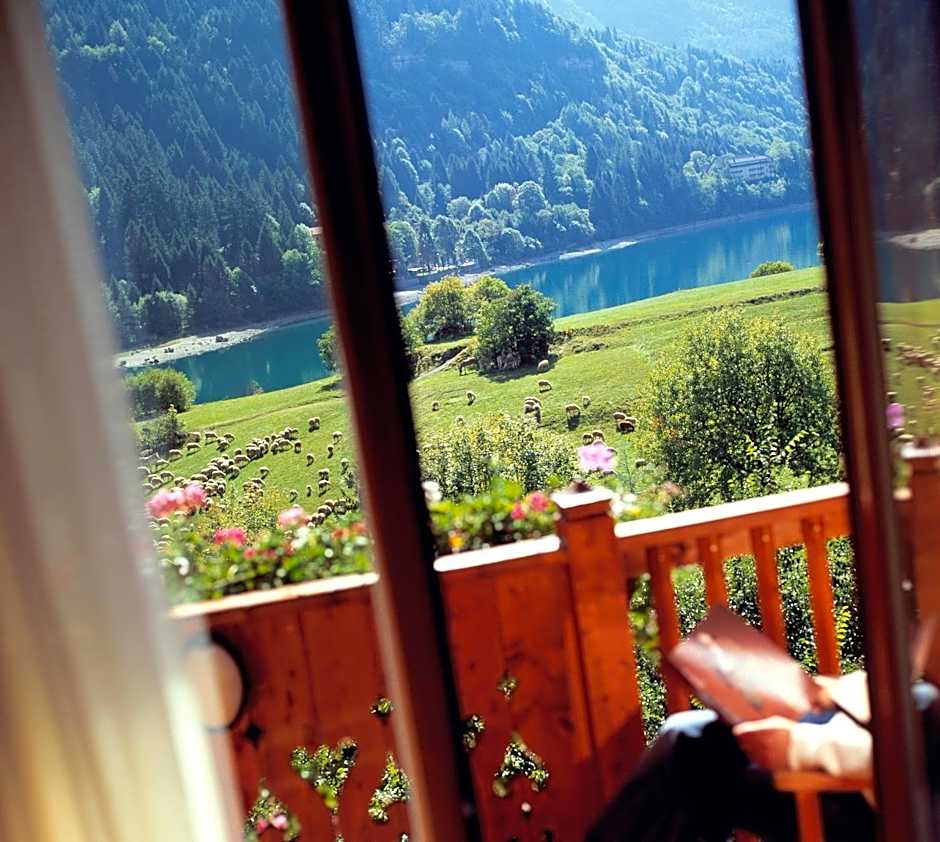 Du Lac Vital Mountain Hotel