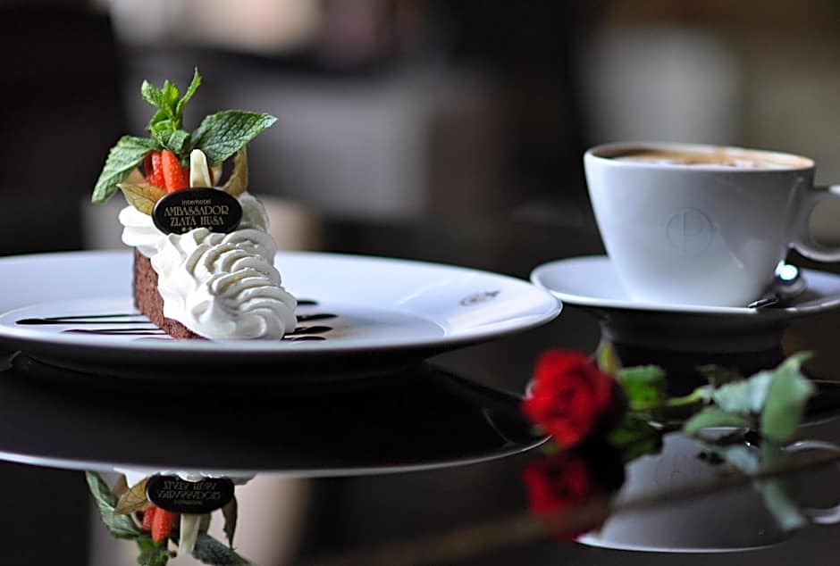 Ambassador Zlata Husa