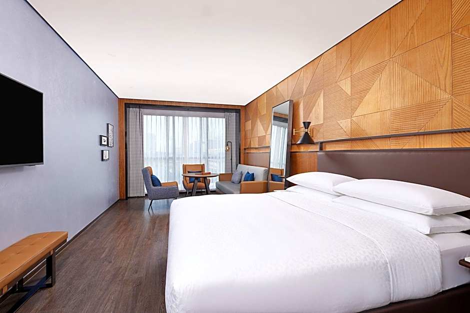 Four Points by Sheraton Yiyang