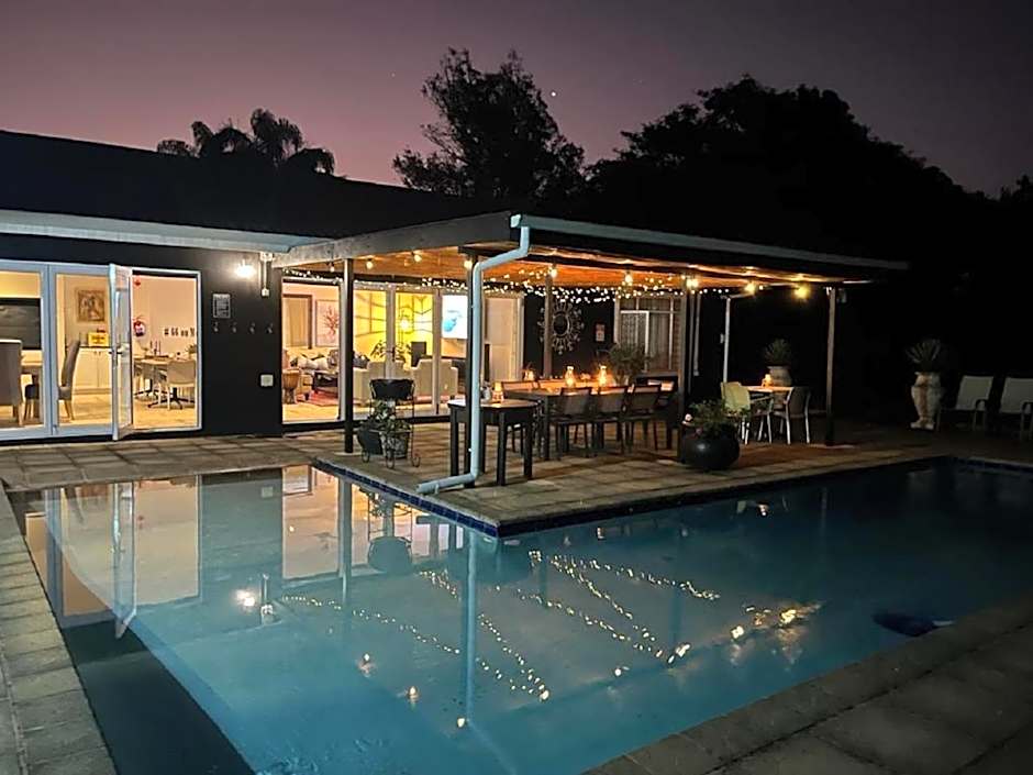 66 On Monzali 4 Star Luxury Guesthouse