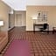 La Quinta Inn & Suites by Wyndham Bonita Springs Naples