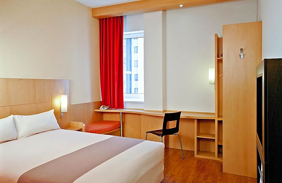 ibis Marseille Provence Aeroport