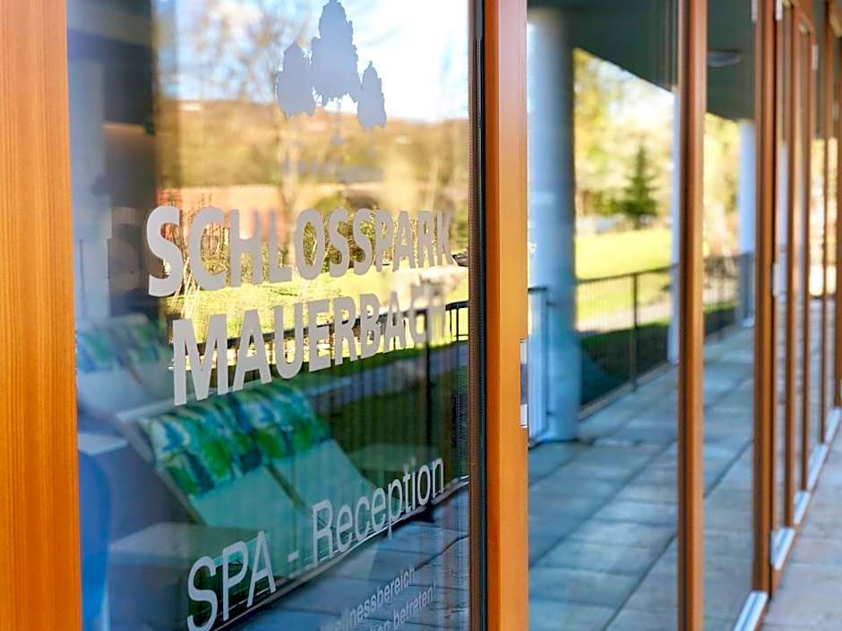 Schlosspark Mauerbach - Adults only