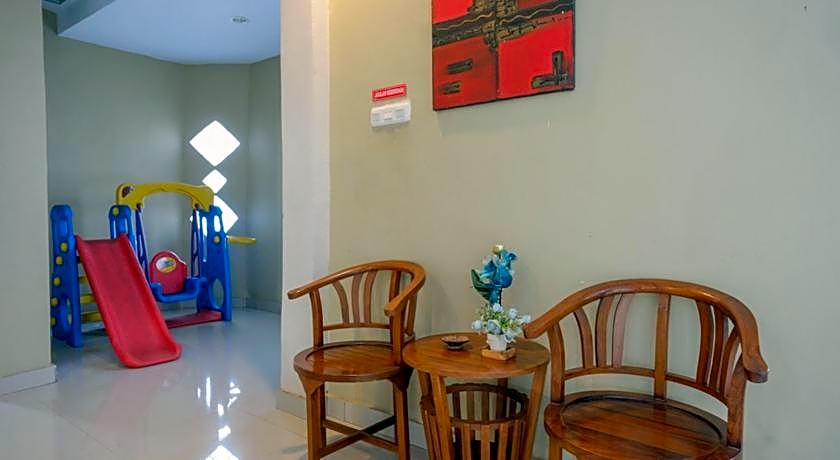 RedDoorz Syariah @ Jalan Jenderal Sudirman Palopo