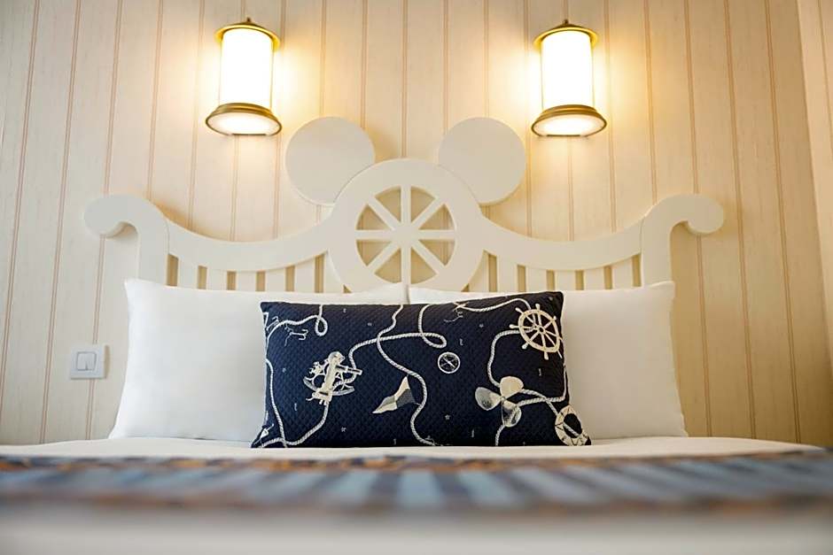 Disney Newport Bay Club