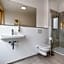 Metropol Apartments & Suites