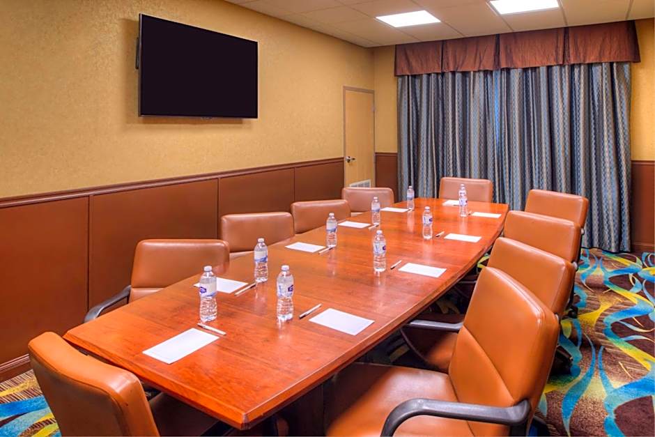 Hampton Inn By Hilton And Suites Ontario