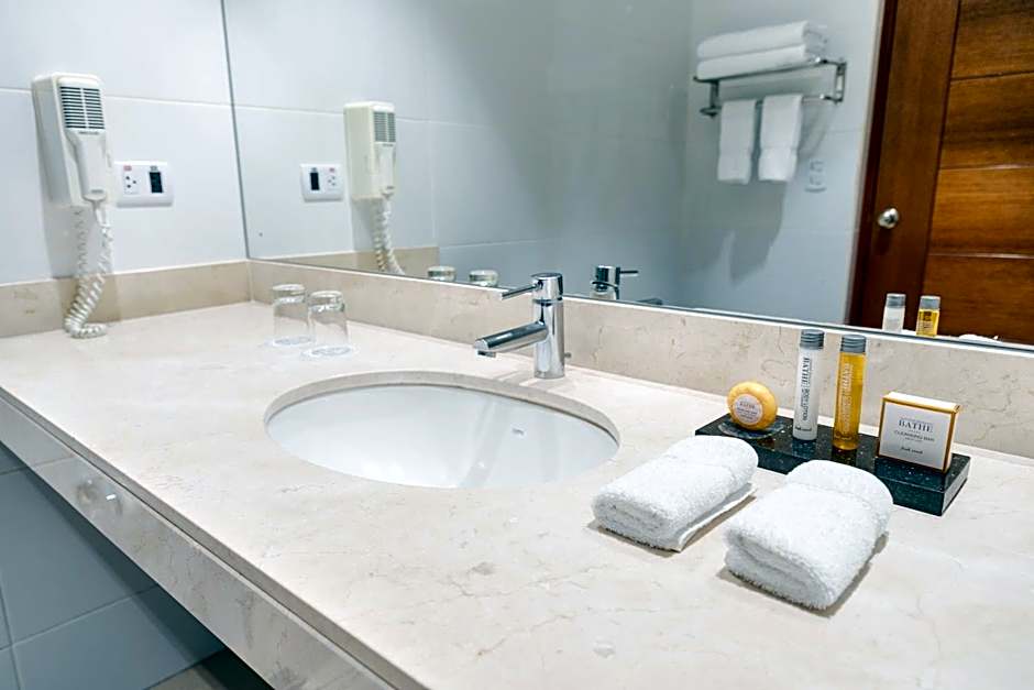 Wyndham Costa del Sol Pucallpa