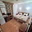 Metropole Hotel