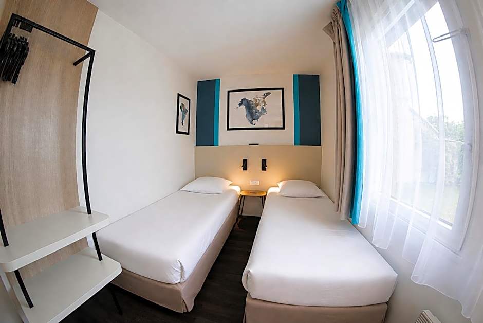 Kyriad Hotel La Fleche