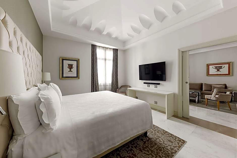 Aleph Rome Hotel, Curio Collection By Hilton