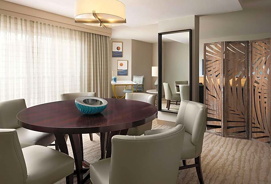 Sonesta Redondo Beach & Marina