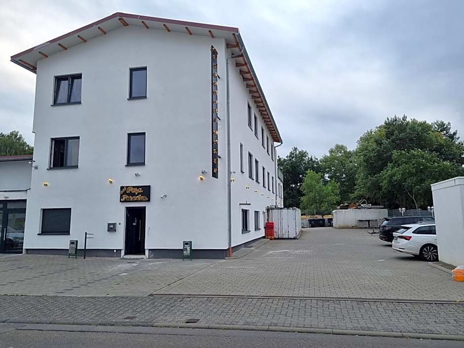 Hotel Pasa Paradies KOSTENLOSE PARKPLÄTZE