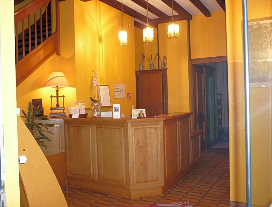 Logis-Cit'Hôtel des Vosges 5 rue de la gare