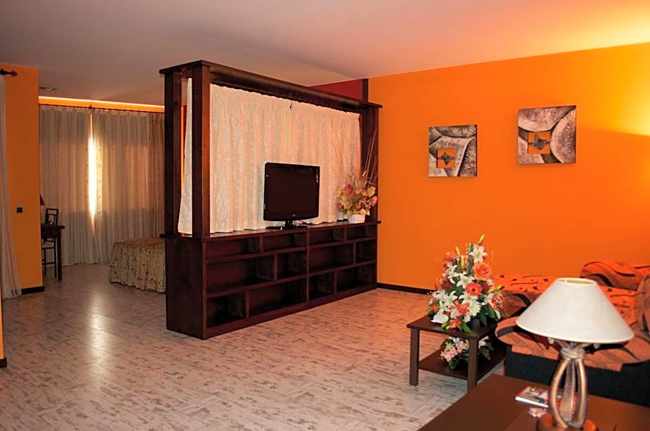 Photo 1 of 10 of Suite