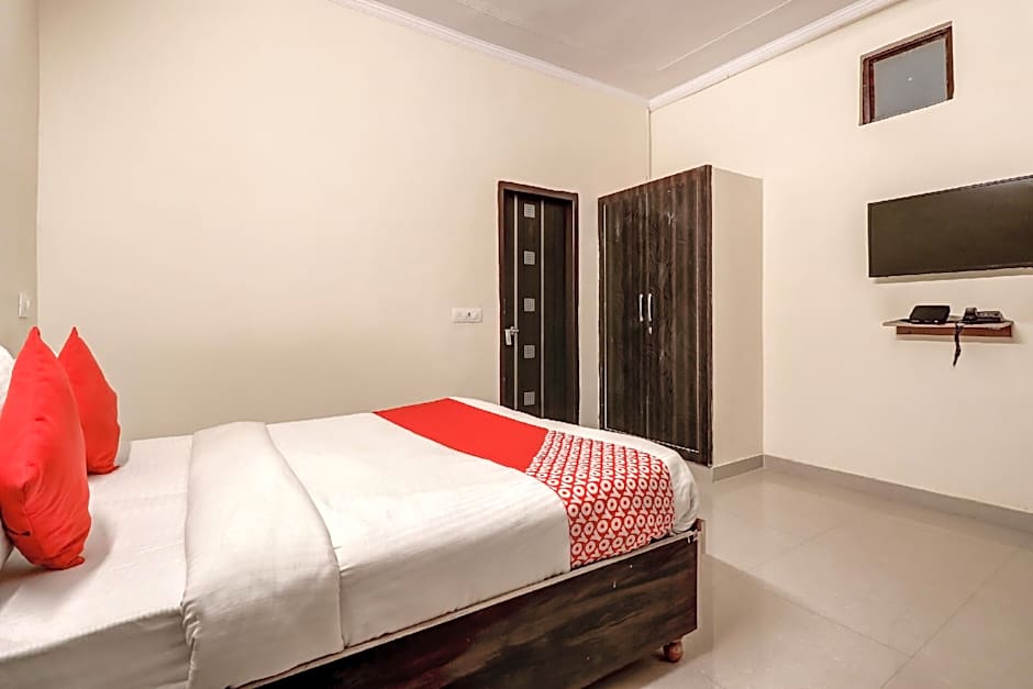 Hotel O Sapphire Near Omaxe Gurgaon Mall