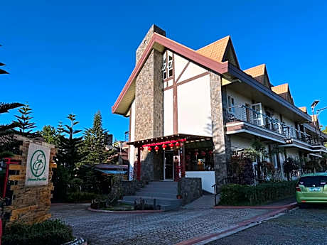 Elliannah Pines Hotel