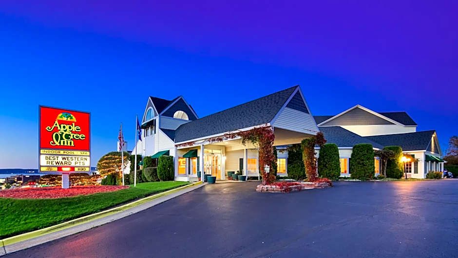Photo 1 of 36 of Apple Tree Inn, SureStay Collection by Best Western