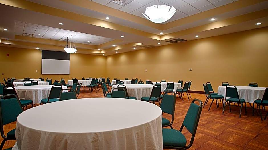 Best Western Plus Atlanta Airport-East