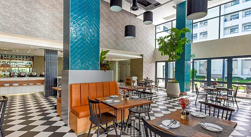 The Regency Apartment Hotel Menlyn