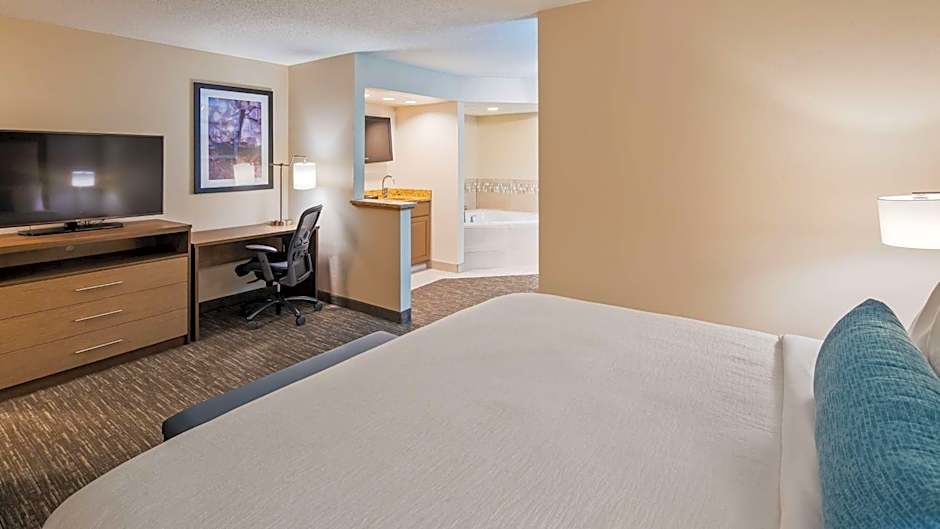 BEST WESTERN PLUS HUDSON HOTEL
