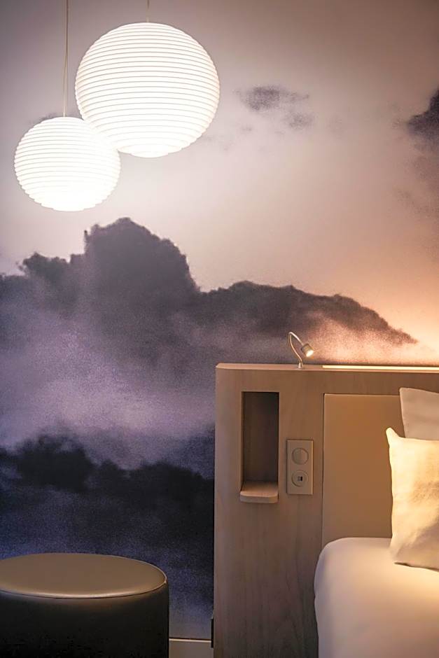 Le Grand Balcon Hotel