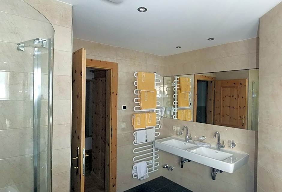 Hotel Garni Obermair