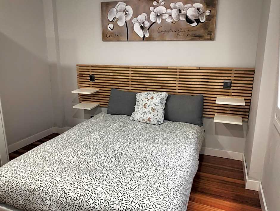 Pensión Guggenheim Riverview HBI01297