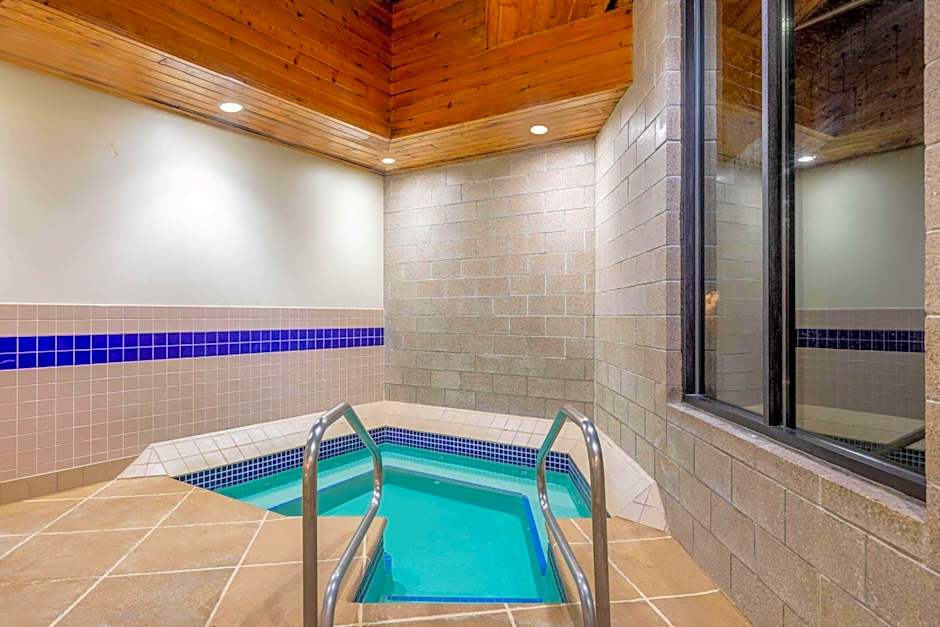 Days Inn by Wyndham Eagan Minnesota Near Mall of America