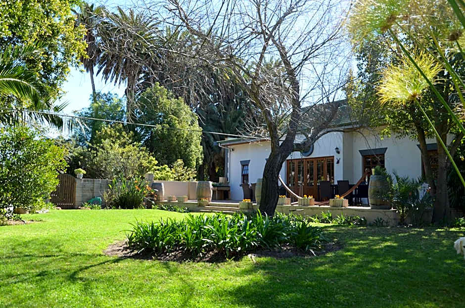 B&B Sauvignon Country Lodge