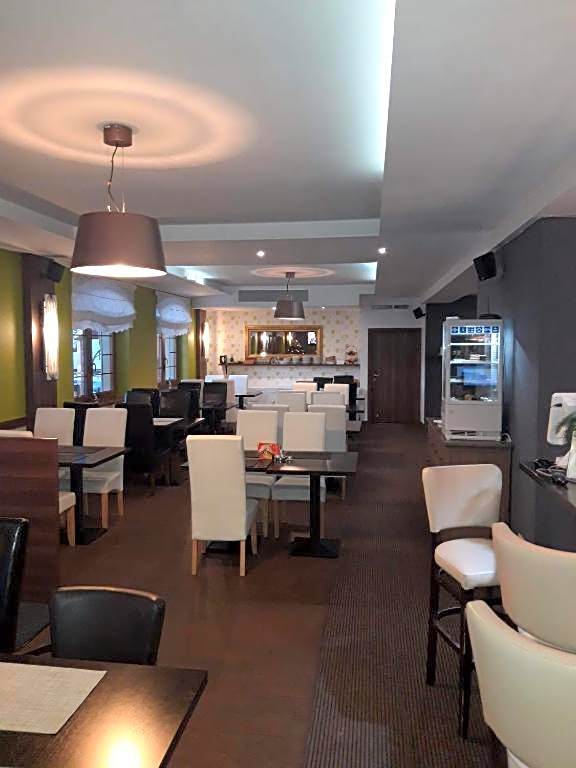 Apartment House Kamzík 9