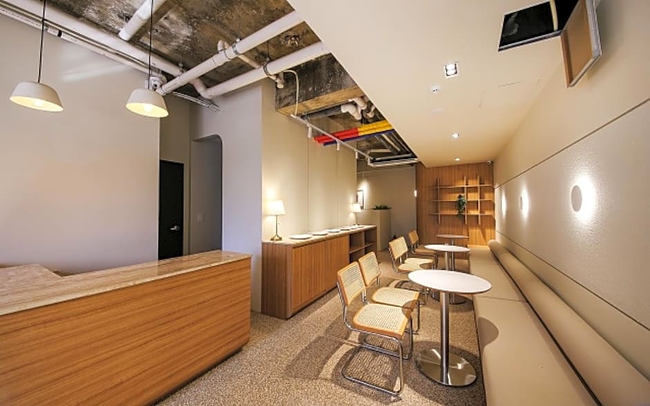 Gwangyang Seven Bricks Hotel