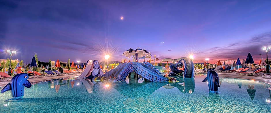 Caretta Beach Resort & WaterPark