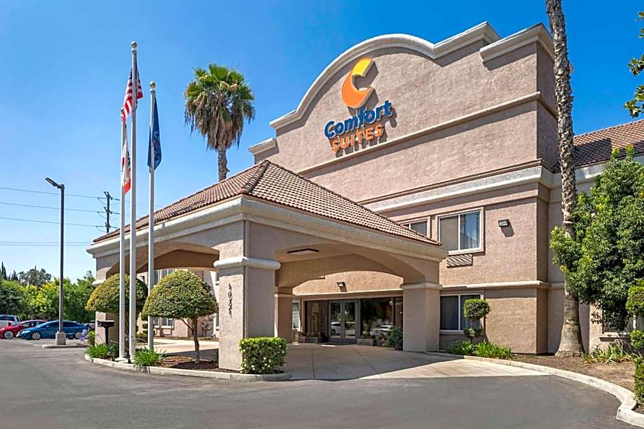 Comfort Suites Tulare