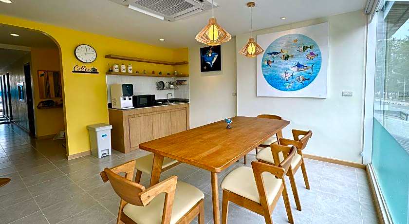 Fishtail Hostel Phuket