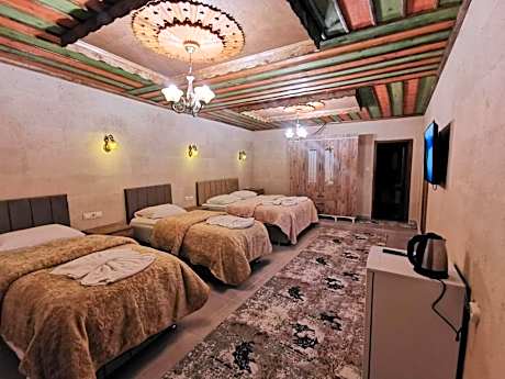 Quadruple Room with Balcony