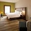 Holiday Inn Express & Suites N Waco Area - West By IHG